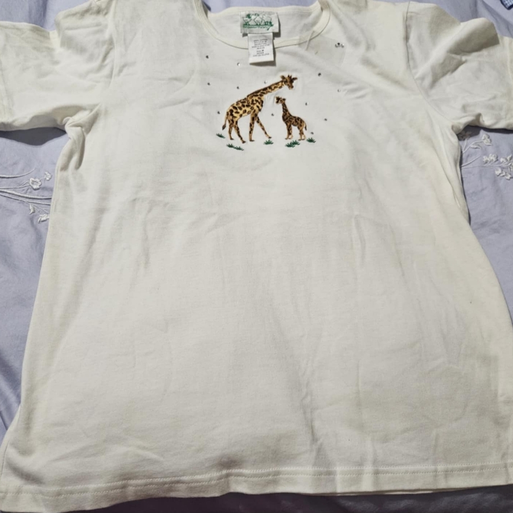 Vintage Quaker Factory Womens Giraffe Embroidered Blouse Size M White